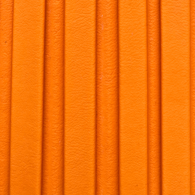 E101-03 Orange