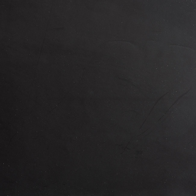 39102-Black